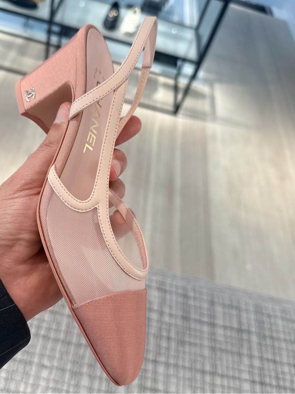 Chanel 26P Pink Mesh Slingback Heel | NIB | Size 37.5 - Picture 14 of 17